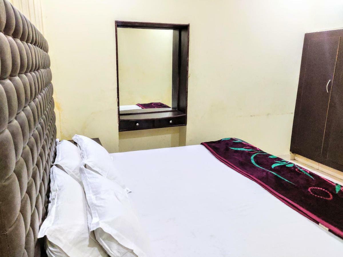 Guest house Roop